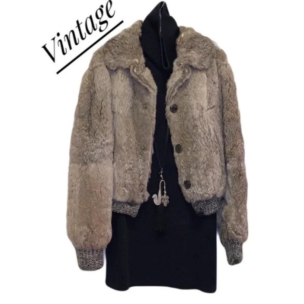Split End Lt’d vintage geniune rabbit fur crop bomber jacket Hong Kong.  M